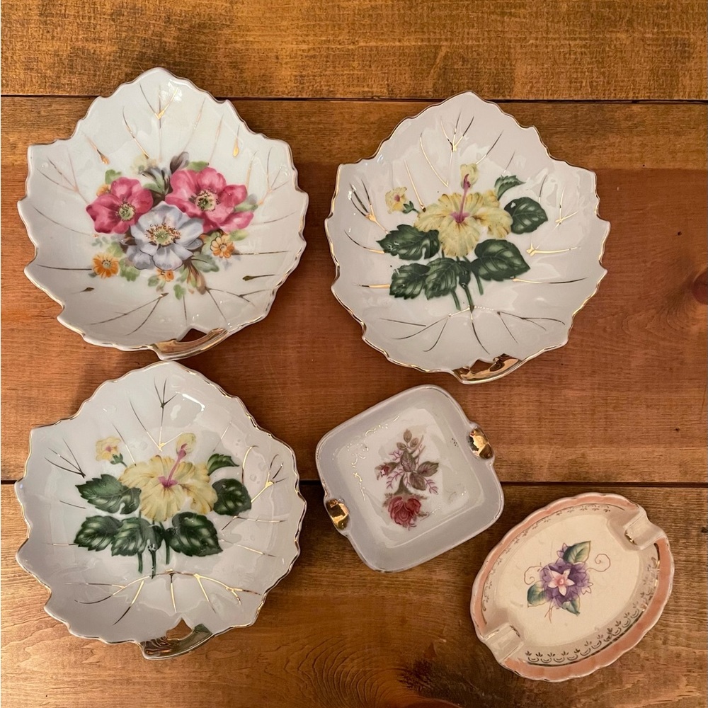 5 vintage hand painted plates